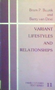 Beispielbild fr Variant Lifestyles and Relationships zum Verkauf von Better World Books