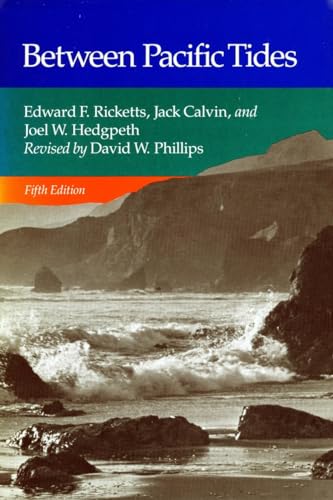 Imagen de archivo de Between Pacific Tides: Fifth Edition a la venta por BooksRun