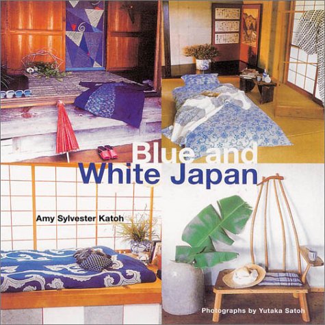 Imagen de archivo de Blue and White Japan a la venta por ThriftBooks-Atlanta