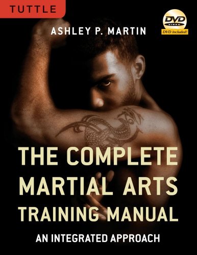 9780804840866: Complete Martial Arts Training Manual: An Integrated Approach