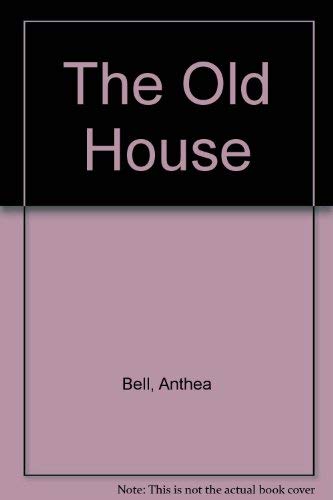 Beispielbild fr The Old House (English and German Edition) zum Verkauf von A Squared Books (Don Dewhirst)