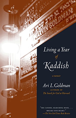 Beispielbild fr Living a Year of Kaddish : A Memoir zum Verkauf von Better World Books: West
