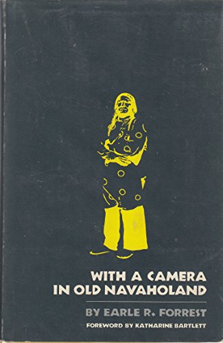 Imagen de archivo de With a Camera in Old Navaholand a la venta por Gardner's Used Books, Inc.