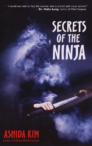 Beispielbild fr Secrets Of The Ninja zum Verkauf von Wonder Book