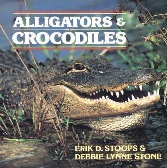 Beispielbild fr Alligators & Crocodiles zum Verkauf von Ammareal