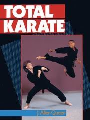 Imagen de archivo de Total Karate a la venta por ThriftBooks-Atlanta