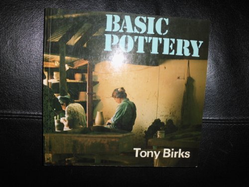 Imagen de archivo de Basic Pottery a la venta por Irish Booksellers