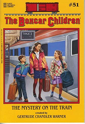 Imagen de archivo de The Mystery on the Train (The Boxcar Children Mysteries) a la venta por BooksRun
