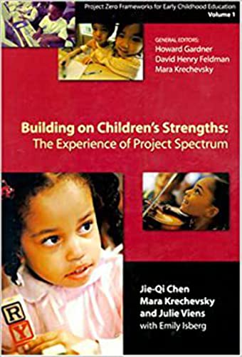 Beispielbild fr Building on Children's Strengths: The Experience of Project Spectrum (Project Zero Frameworks for Early Childhood Education, Vol 1) zum Verkauf von Gulf Coast Books