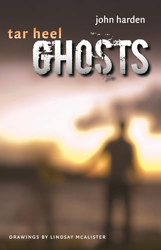 Beispielbild fr Tar Heel Ghosts zum Verkauf von Wonder Book