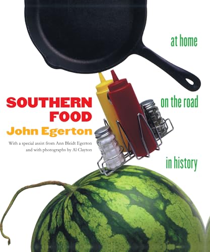 Stock image for Southern Food : At Home, on the Road, in History for sale by Better World Books: West