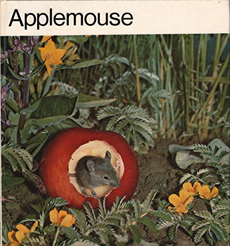 Beispielbild fr Applemouse (A Terra magica children's book) zum Verkauf von Wonder Book
