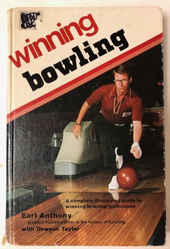 Imagen de archivo de Winning Bowling a la venta por Better World Books