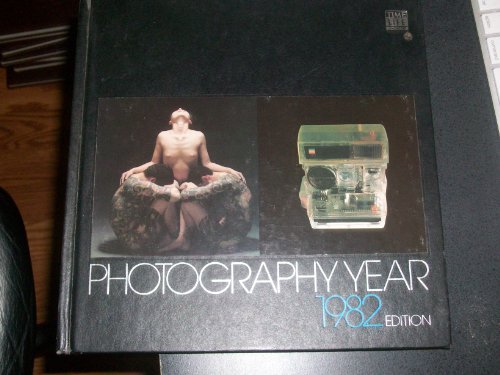 9780809416936: Title: Photography Year 1982 Edition