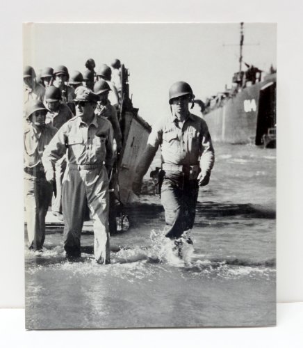 Imagen de archivo de Return to the Philippines (World War II Series, No. 15) a la venta por Front Cover Books