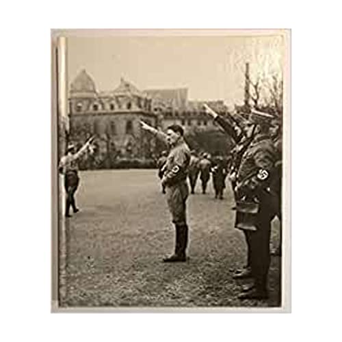 Imagen de archivo de The Nazis (World War II, Vol. 21) a la venta por Hawking Books