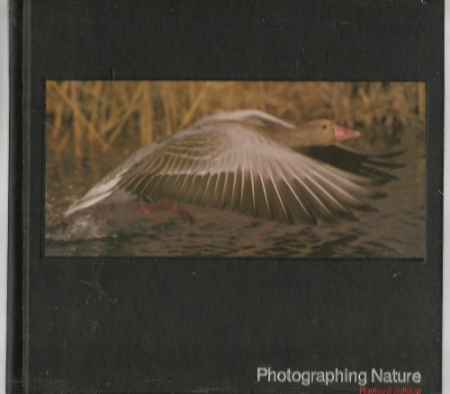 Stock image for Photographing nature (Life library of photography) for sale by Decluttr