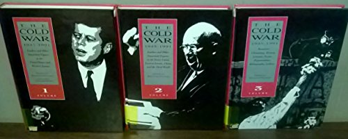 9780810389274: The Cold War 1945-1991 (A Manly book)