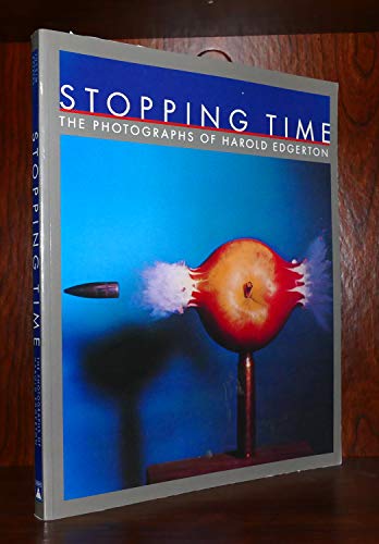 Beispielbild fr Stopping Time: The Photographs of Harold Edgerton zum Verkauf von ThriftBooks-Atlanta