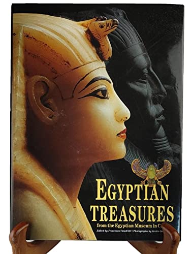 Imagen de archivo de Egyptian Treasures from the Egyptian Museum in Cairo a la venta por Wonder Book