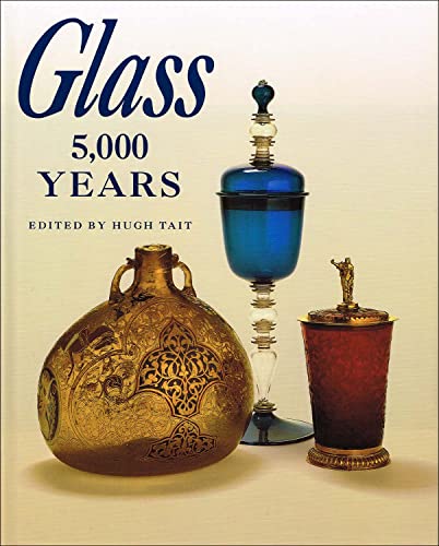 9780810933613: Glass: 5,000 Years