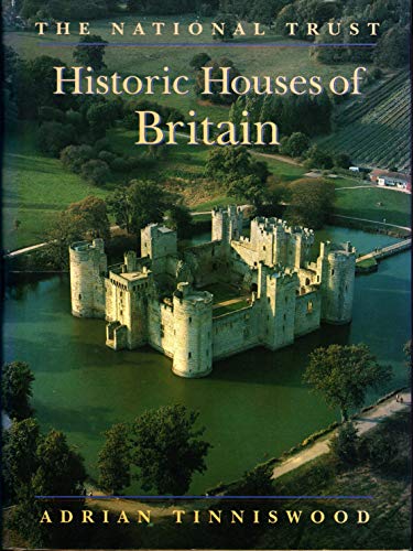 9780810934115: The National Trust: Historic Houses of Britain
