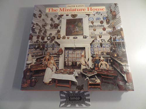Imagen de archivo de The Miniature House a la venta por Better World Books