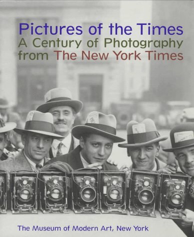 9780810961760: Pictures of the Times: A Century of Photography from the New York Times