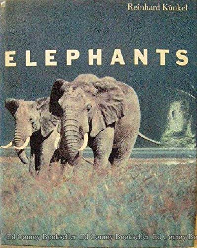 Beispielbild fr Elephants (English and German Edition) zum Verkauf von My Dead Aunt's Books