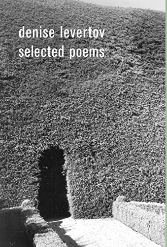 Imagen de archivo de The Selected Poems of Denise Levertov a la venta por Goodwill Books