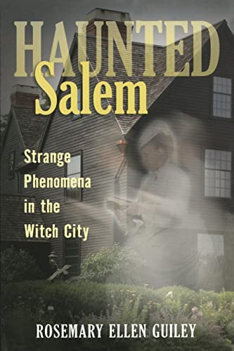 Beispielbild fr Haunted Salem: Strange Phenomena in the Witch City (Haunted (Stackpole)) zum Verkauf von WorldofBooks