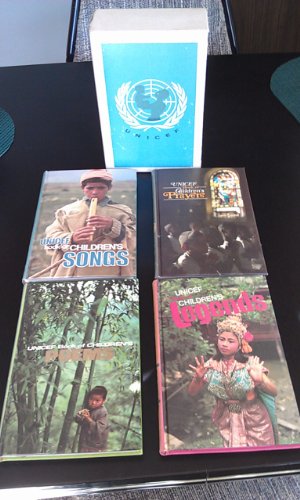 Beispielbild fr UNICEF Book of Children's Poems zum Verkauf von Better World Books