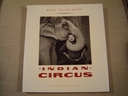 Imagen de archivo de Indian Circus a la venta por ThriftBooks-Atlanta