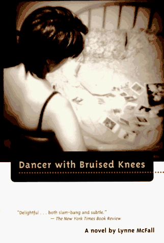 Imagen de archivo de Dancer with Bruised Knees : A Novel a la venta por Better World Books: West