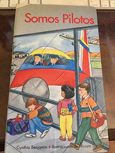 Stock image for Somos pilotos for sale by -OnTimeBooks-