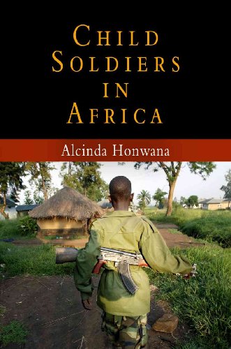 Imagen de archivo de Child Soldiers in Africa a la venta por Better World Books
