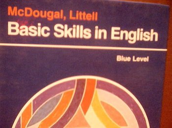 Imagen de archivo de Basic skills in English (Blue Level) a la venta por BookHolders