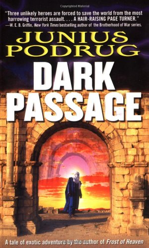 Beispielbild fr Dark Passage zum Verkauf von Half Price Books Inc.