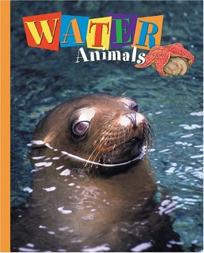 Imagen de archivo de Water Animals a la venta por Better World Books
