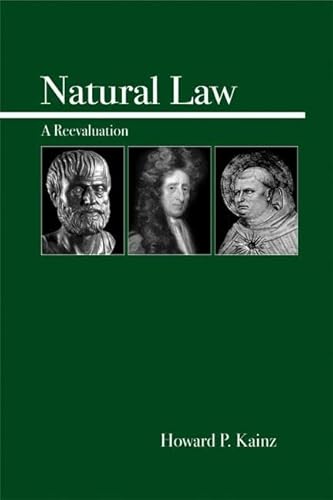 Beispielbild fr Natural Law : A Reevaluation zum Verkauf von Better World Books