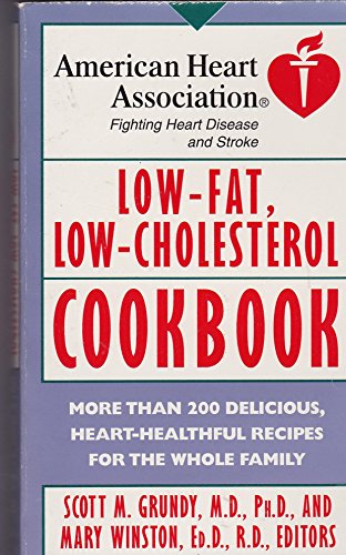Imagen de archivo de American Heart Association Low-Fat, Low-Cholesterol Cookbook: More than 200 Delicious, Heart-Healthful Recipes for the Whole Family a la venta por TheJunkStore