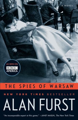 9780812977370: The Spies of Warsaw