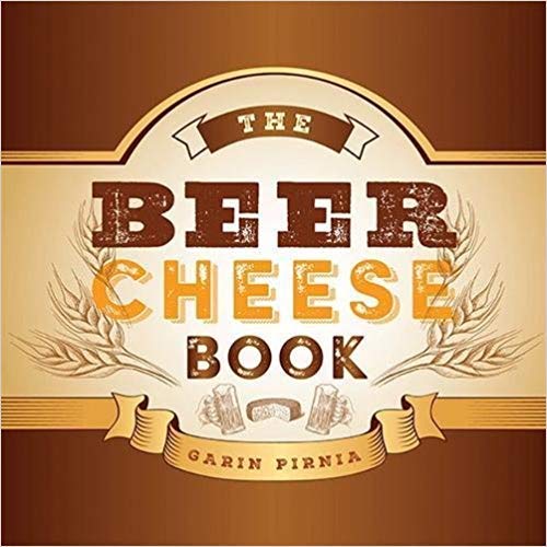 9780813174662: The Beer Cheese Book