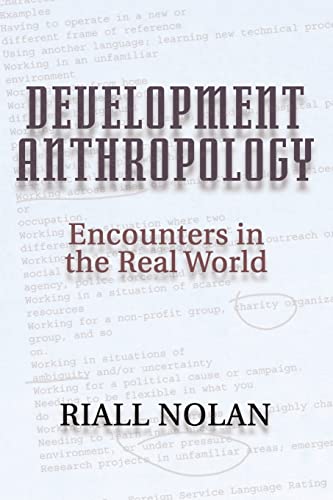 Beispielbild fr Development Anthropology zum Verkauf von Better World Books