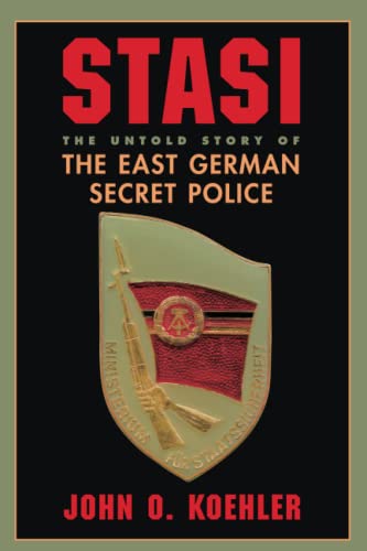 Imagen de archivo de Stasi a la venta por BooksRun