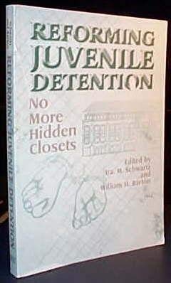 Imagen de archivo de Reforming Juvenile Detention a la venta por Poverty Hill Books