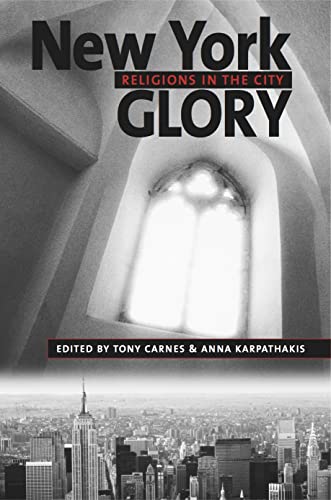 Beispielbild fr New York Glory: Religions in the City zum Verkauf von ThriftBooks-Atlanta