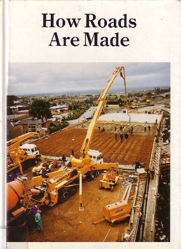 How Roads Are Made (How It Is Made Series) (9780816020416) by Williams, Owen