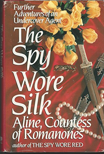 9780816153084: The Spy Wore Silk (G K Hall Large Print Book Series)