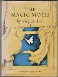 9780816430437: The Magic Moth
